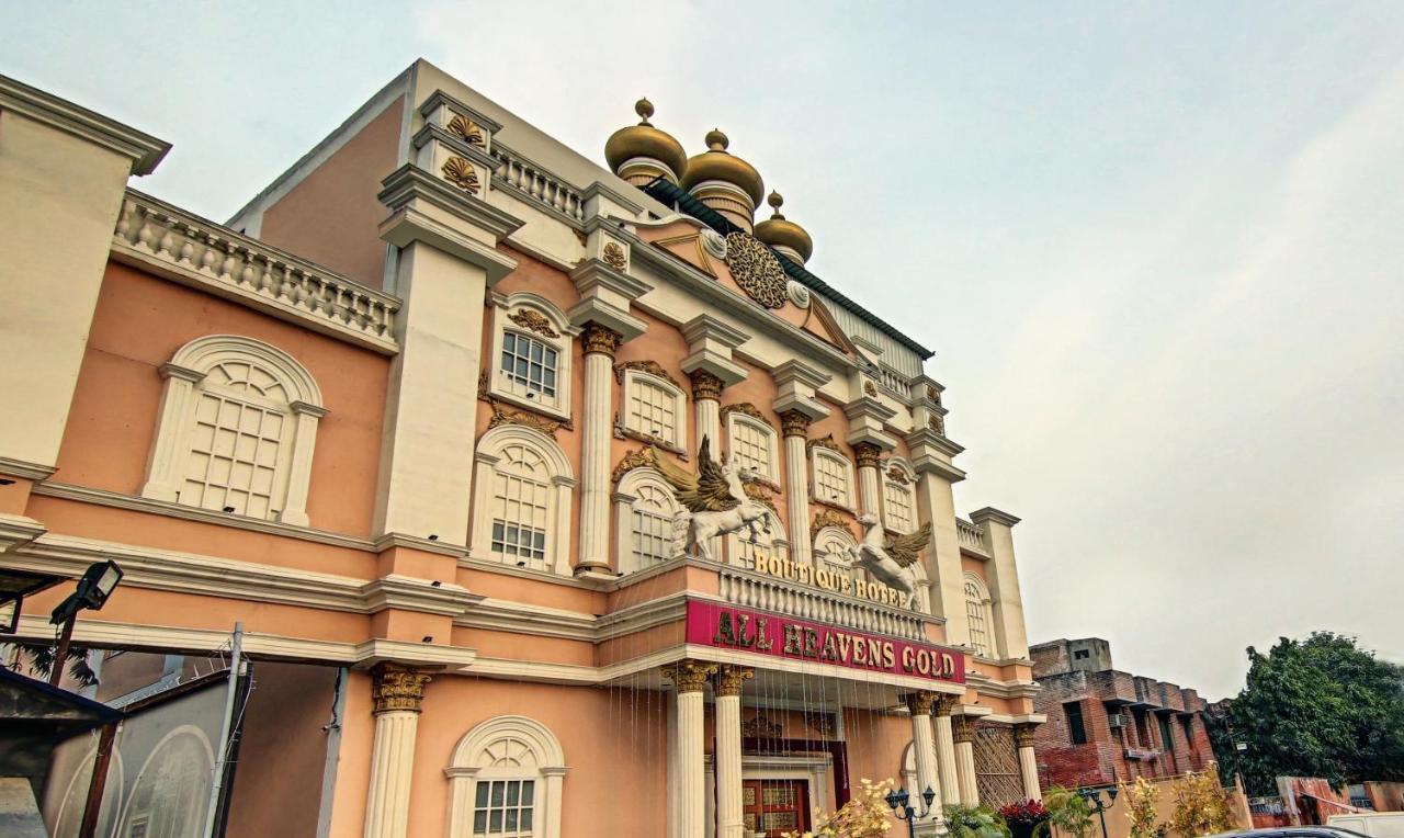 All Heavens Gold Yeni Delhi Dış mekan fotoğraf